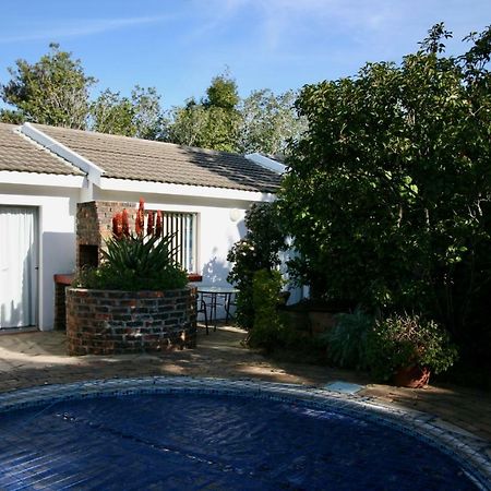 Clouds Guest House Durbanville Buitenkant foto